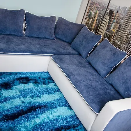 Blue Luxury *
