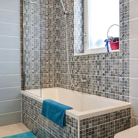 Blue Luxury *